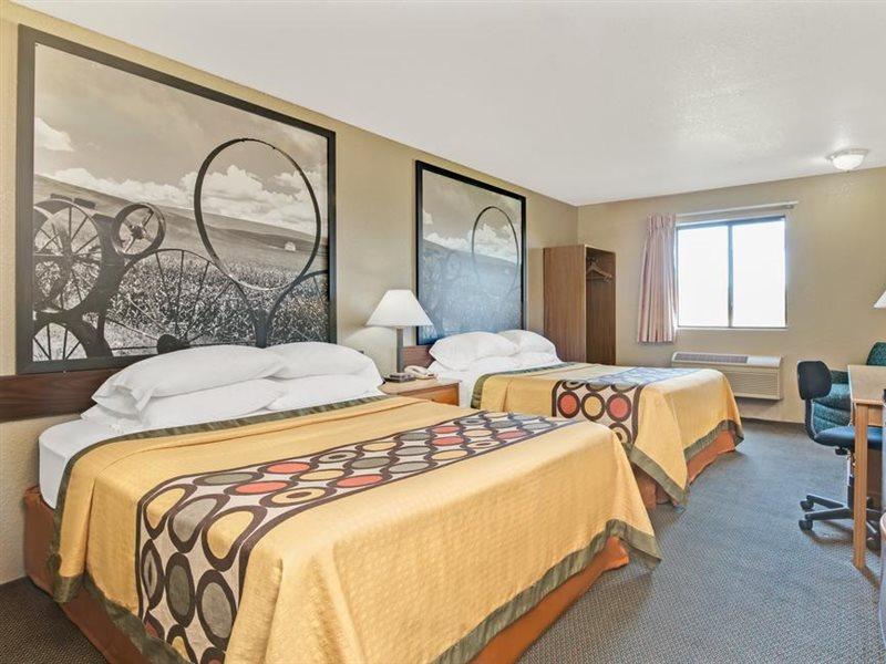 ซูเปอร์ 8 บาย สโปแคน/เวสต์ Hotel แอร์เวย์ไฮส์ ภายนอก รูปภาพ