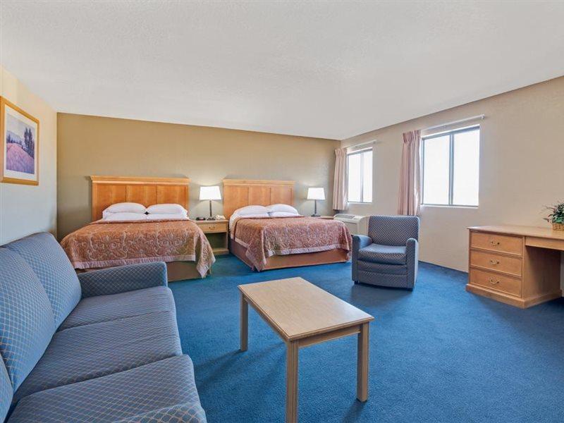 ซูเปอร์ 8 บาย สโปแคน/เวสต์ Hotel แอร์เวย์ไฮส์ ภายนอก รูปภาพ